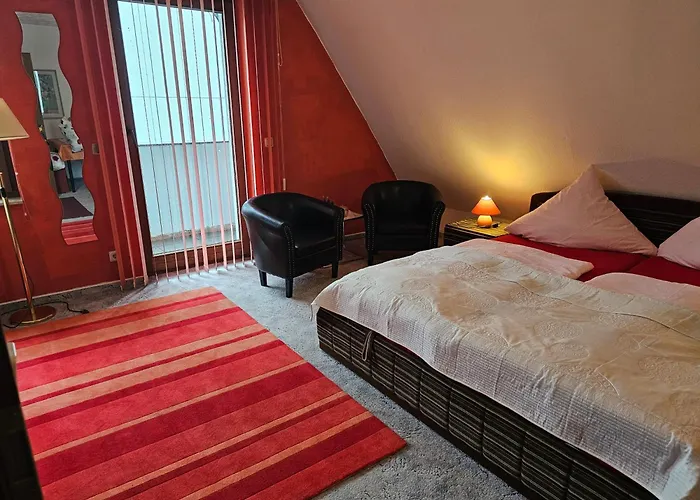 An Der Uferpromenade Konukevi 3*