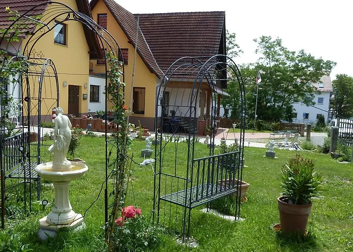 An Der Uferpromenade